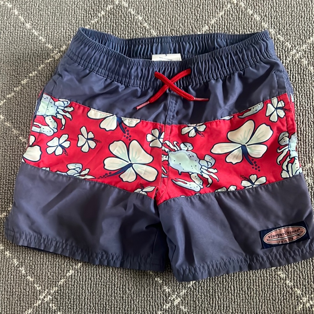 Vineyard Vines Boys Swim Trunks, Size 5